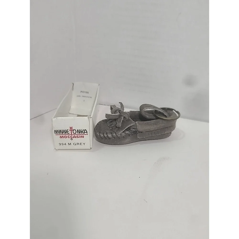 Suede MINNETONKA Moccasin Keyring Grey Gray Keychain 3 inches Native Vintage